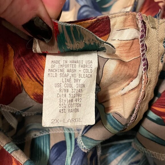 Hilo Hattie Brown and Blue Cotton Rayon Hawaiian Floral Short Sleeve Dress 2XL - Picture 5 of 5